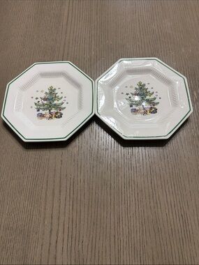Nikko ClassicCollection Holiday Dessert Plates with Green Trim -  2 Plates